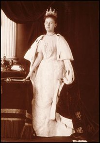 Museum Cards Postcard | Staatsieportret van koningin Wilhelmina