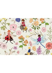 Ansichtkaart Belle and Boo | Secret Bug Garden Green