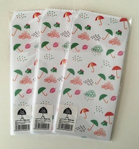 Raining Day Envelopes | Green Umbrellas