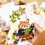 Postcard Romyillustrations - Rode panda en het roodborstje